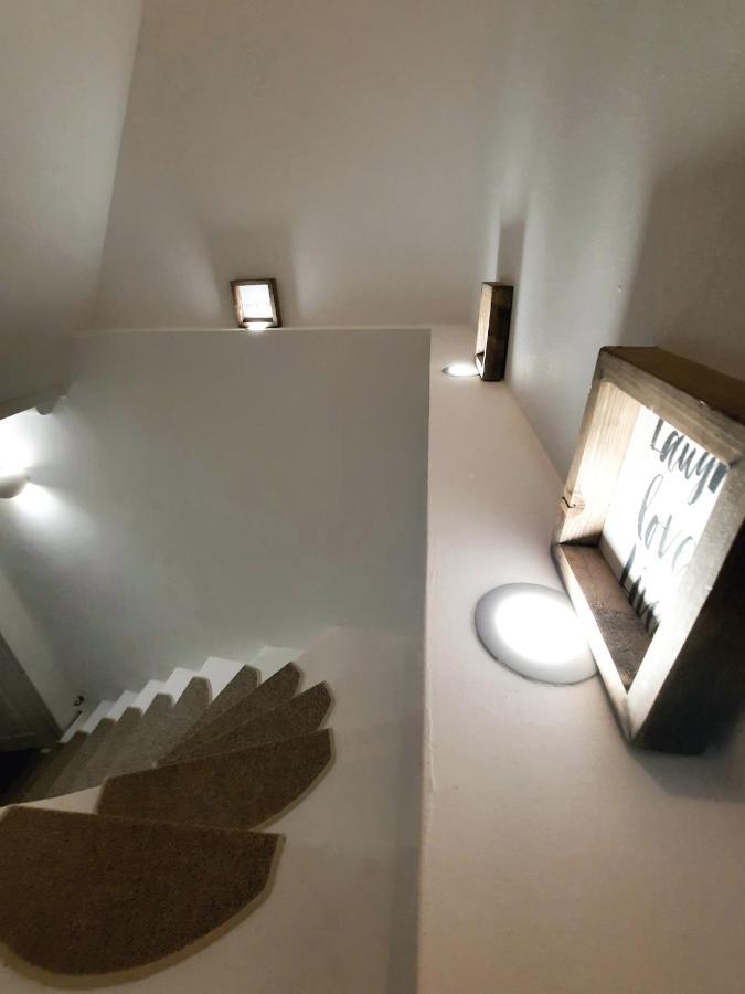 ヤーヒモフ Casa Santiniヴィラ エクステリア 写真